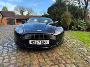 Bild 11/38 von Aston Martin DB 9 Volante (2008)