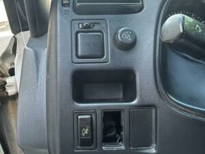 Image 8/10 of Toyota RAV4 (1995)