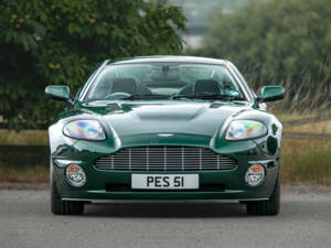 Imagen 6/44 de Aston Martin V12 Vanquish (2002)