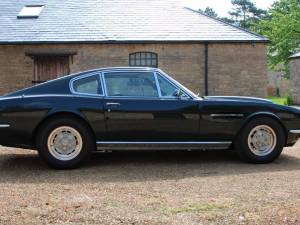 Bild 7/17 von Aston Martin V8 (1976)