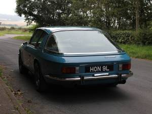 Image 4/14 of Jensen Interceptor SP (1973)