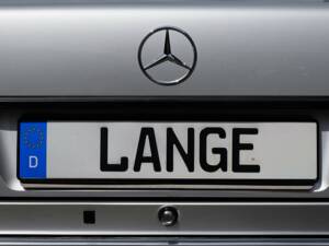 Image 35/69 of Mercedes-Benz E 320 (1994)