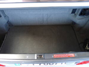 Image 13/47 of Mercedes-Benz 500 SL (1992)