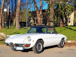 Bild 4/37 von Alfa Romeo 1750 Spider (1969)