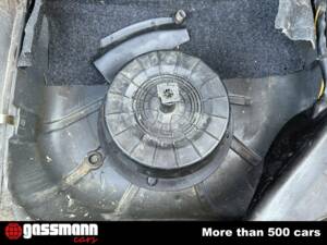 Image 15/15 of Mercedes-Benz 500 SE (1990)