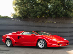 Image 1/68 de Lamborghini Countach 25th Anniversary (1989)