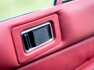 Bild 17/50 von Aston Martin DBS V8 (1971)