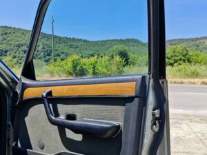 Bild 36/50 von BMW 745i (1982)