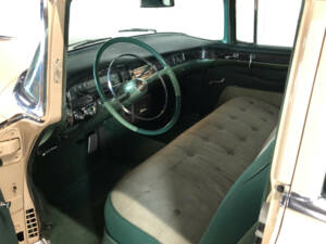 Image 33/34 of Cadillac 62 Sedan (1954)