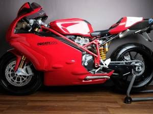 Immagine 13/14 di Ducati DUMMY (2005)