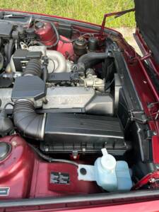 Image 26/51 of BMW 535i (1991)