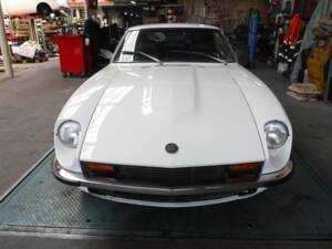 Image 13/49 of Datsun 280 Z (1975)