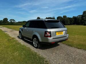 Bild 9/77 von Land Rover Range Rover Sport SDV6 (2013)