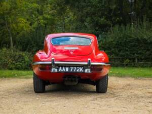 Imagen 9/50 de Jaguar E-Type V12 (2+2) (1971)