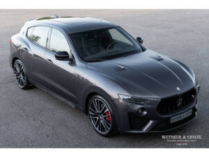 Bild 2/35 von Maserati Levante Trofeo (2020)