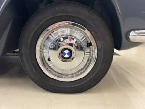 Image 36/37 of BMW 3200 CS (1964)