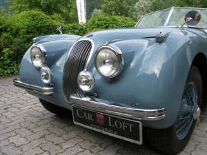 Immagine 50/54 di Jaguar XK 120 SE OTS (1953)