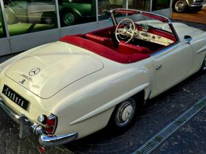Image 4/21 of Mercedes-Benz 190 SL (1961)