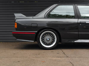 Image 9/57 of BMW M3 (1988)