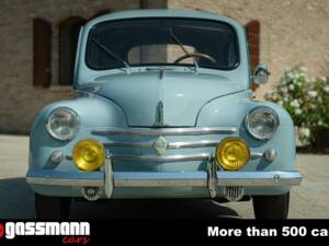 Image 2/15 of Renault 4 CV (1957)