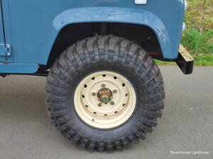 Image 16/35 of Land Rover Defender 130 Double Cab (1993)