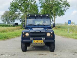 Image 6/39 de Land Rover Defender 90 (1997)