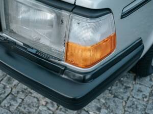 Imagen 36/61 de Volvo 244 Turbo (1982)