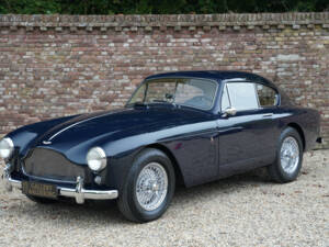 Image 1/50 of Aston Martin DB 2&#x2F;4 Mk III (1959)