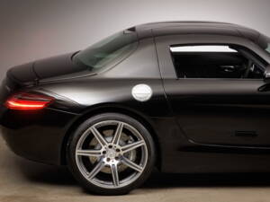 Bild 16/34 von Mercedes-Benz SLS AMG (2013)