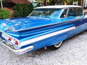 Image 4/98 of Chevrolet Impala Sedan (1960)