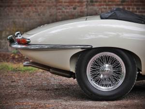 Afbeelding 29/50 van Jaguar Type E 4.2 (1965)