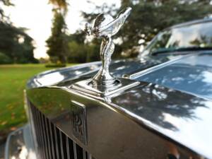 Image 34/50 de Rolls-Royce Silver Spur III (1995)