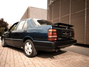 Image 3/43 of Lancia Thema 8.32 (1987)