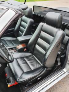 Imagen 74/94 de Mercedes-Benz 300 CE-24 3.4 AMG (1992)