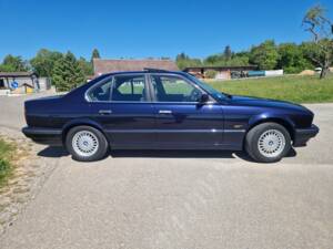 Afbeelding 2/18 van BMW 520i (1994)