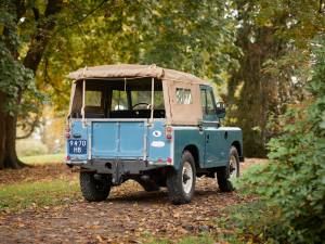 Image 6/50 of Land Rover 88 (1976)