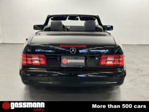Imagen 4/15 de Mercedes-Benz SL 500 (1997)