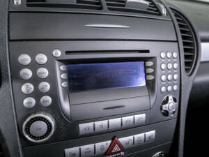 Image 15/50 of Mercedes-Benz SLK 200 Kompressor (2007)