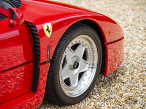 Image 37/50 de Ferrari F40 (1989)