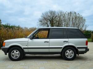 Image 4/50 of Land Rover Range Rover 4.6 HSE (1998)