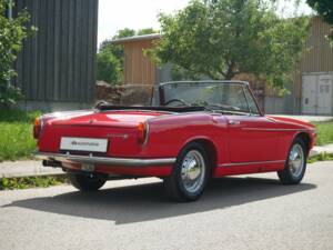 Image 23/29 of Innocenti Spider S (1966)