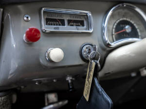 Image 14/24 de BMW 2600 (1961)