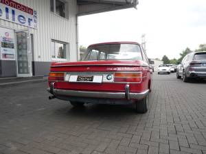 Bild 4/12 von BMW 2000 tilux (1967)