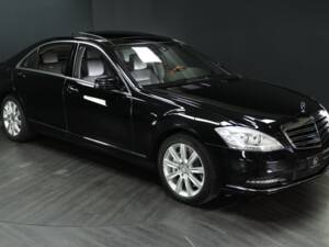 Bild 7/78 von Mercedes-Benz S 600 L (2010)