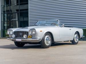 Bild 9/31 von Lancia Flaminia Cabriolet 3c Touring (1963)