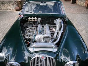 Immagine 37/50 di Jaguar Mk II 3.8 (1963)