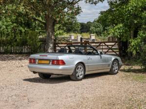 Bild 29/31 von Mercedes-Benz SL 280 (2000)