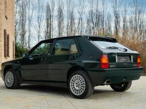 Image 7/50 de Lancia Delta HF Integrale 16V (1992)