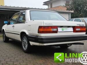 Image 4/10 of Volvo 780 Bertone (1987)