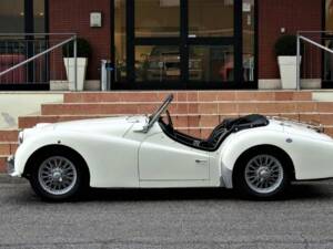 Image 5/6 of Triumph TR 3A (1960)